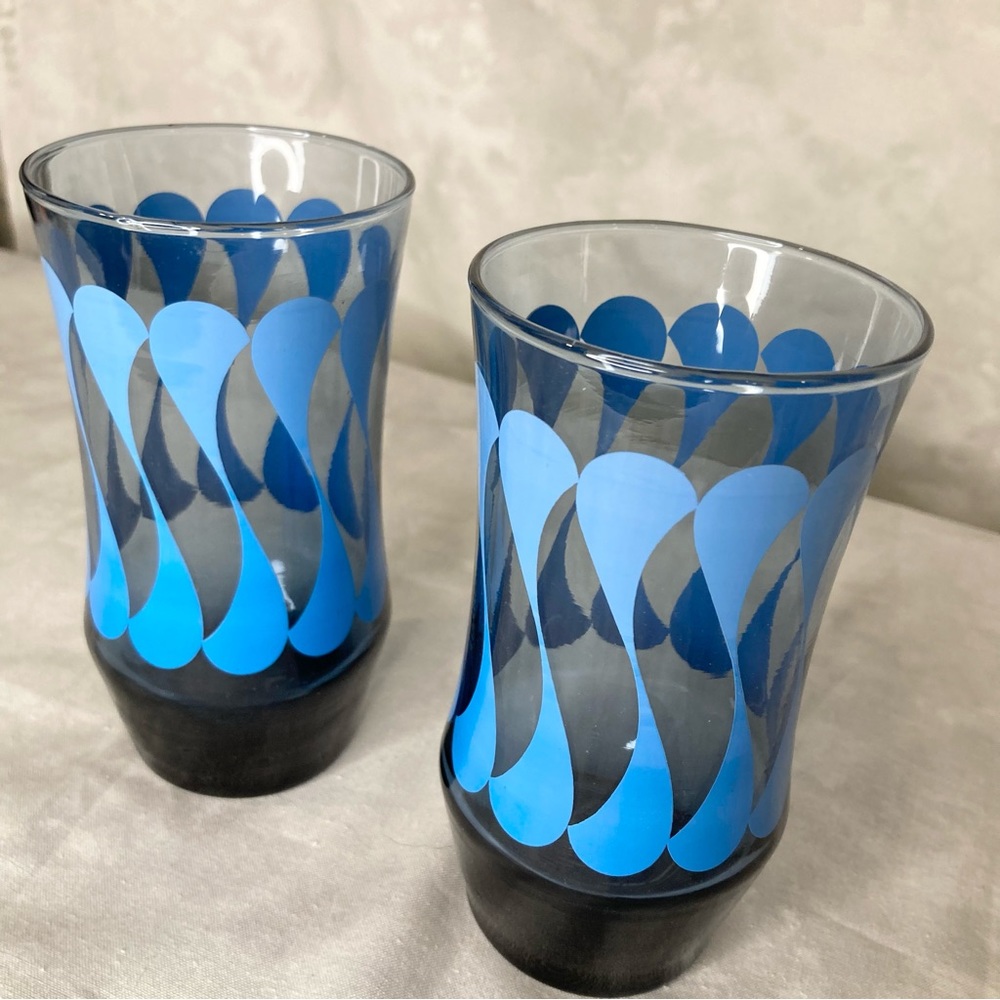 Two Libbey Glasses - Picture 2 of 2